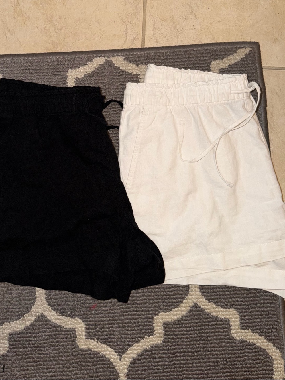 Pair of Casual Drawstring Shorts - Black & White
